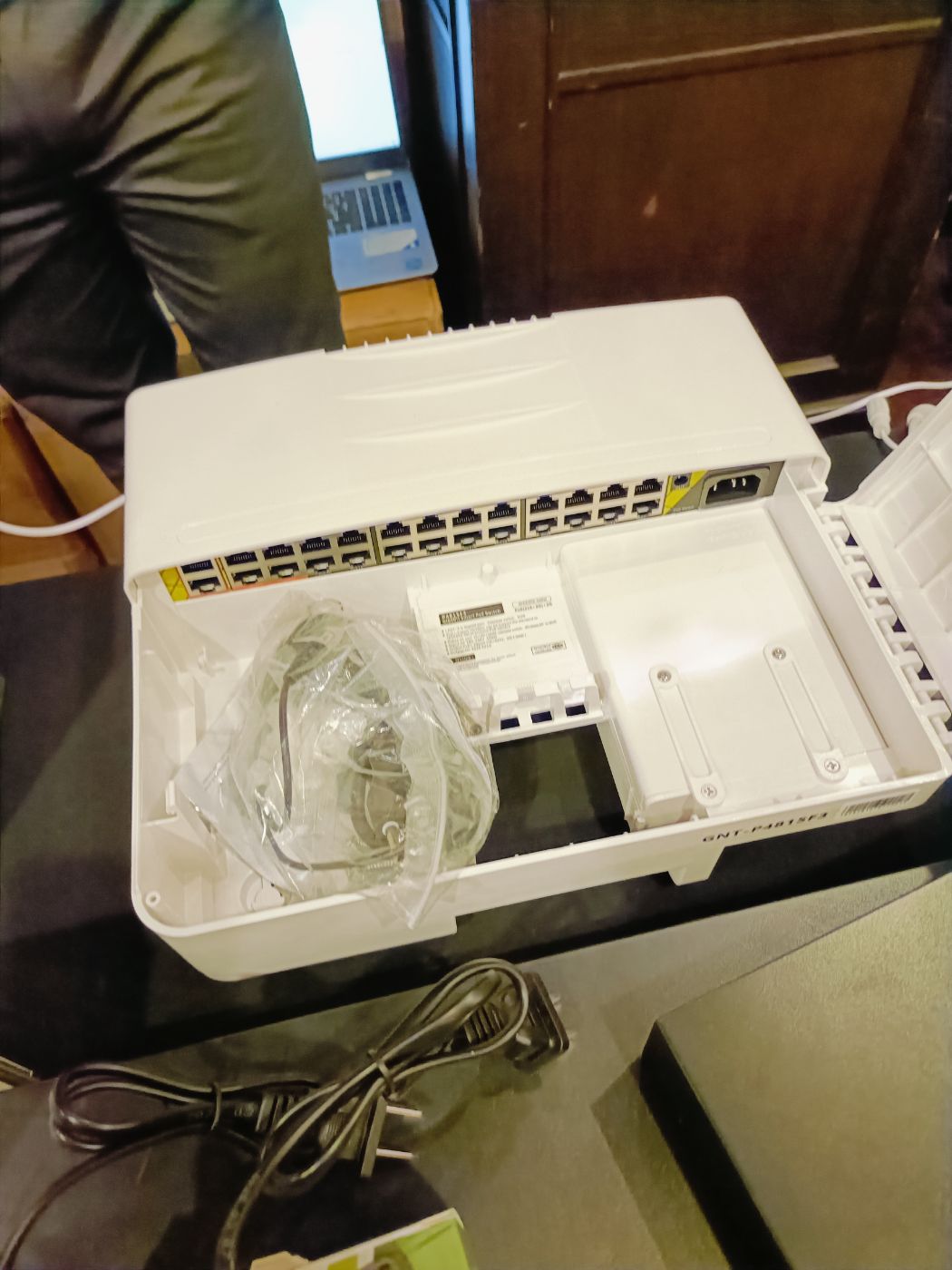 Outdoor POE switch