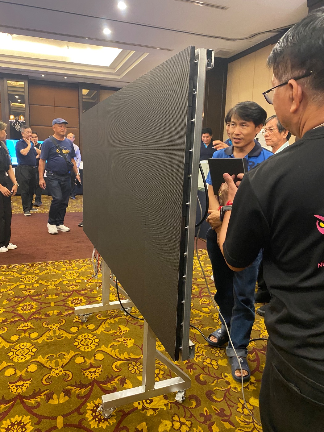 จอ LED P.2.5 สำหรับห้องประชุม