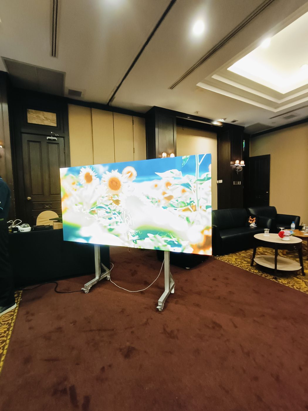 จอ LED ขนาดใหญ่ สำหรับห้องประชุม